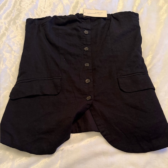 Elegant Black Strapless Top - Picture 4 of 14